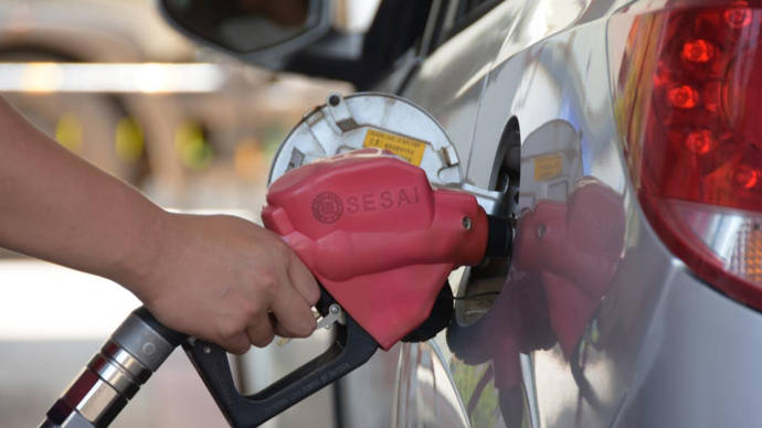 “1升汽油是800毫升”系谣言，中石油：加油机受严格监管，每半年强检一次